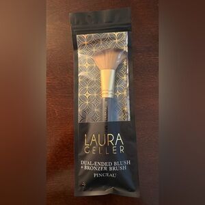 Laura Geller Dual ended Brush